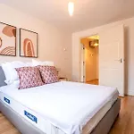 Londwell Earls Court Central Boutique Apartment